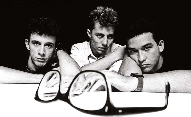 Paralamas do Sucesso festeja em festival carioca os 40 anos do álbum que alicerçou a carreira do trio em 1984