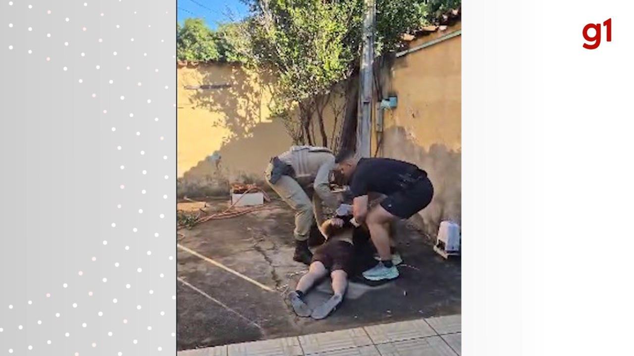 Jovem tem pescoço e rosto cortados com canivete durante tentativa de estupro