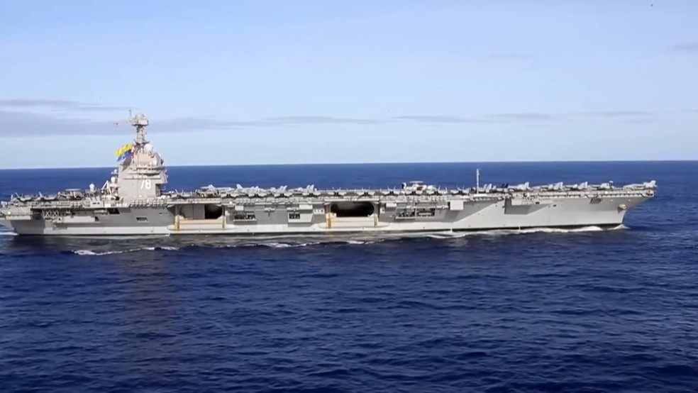 USS Gerald R. Ford, que chegou ao mar do Caribe — Foto: Reprodução/TV Globo