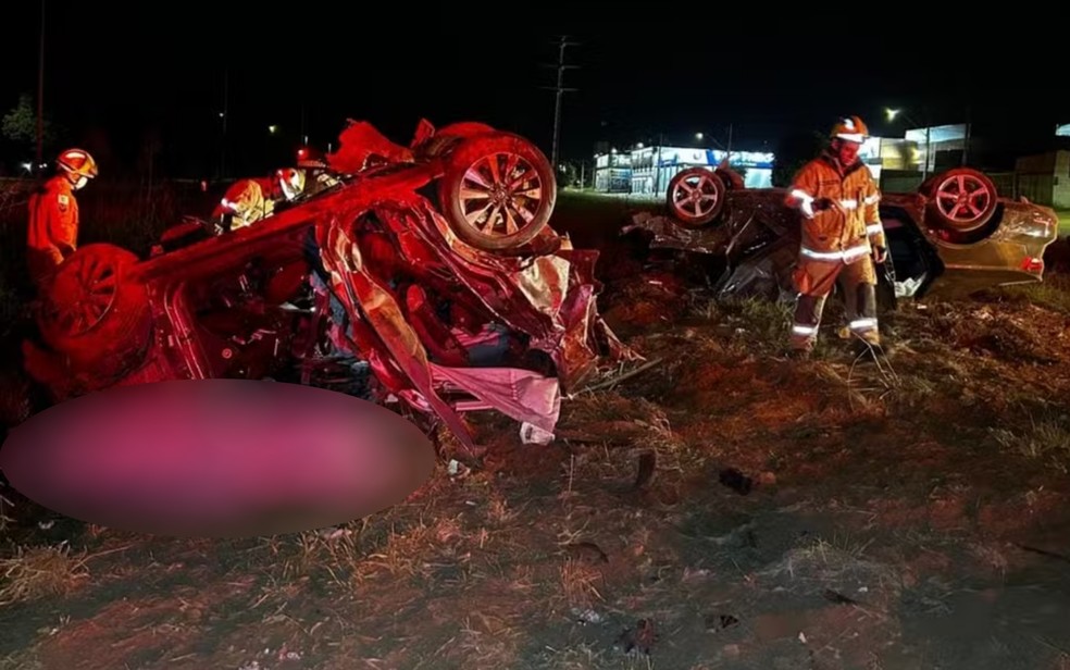 Acidente na BR-060 mata policial e advogado — Foto: Corpo de Bombeiros do DF/Divulgação