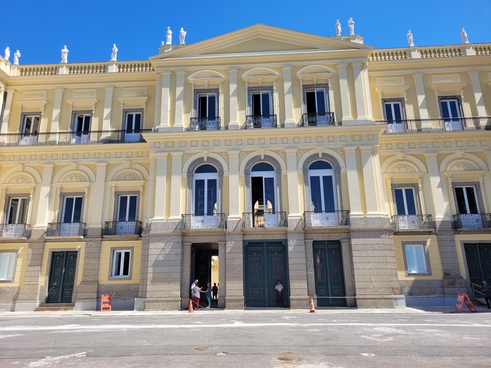 Fachada do Museu Nacional, na Quinta da Boa Vista — Foto: Cristina Boeckel/ g1