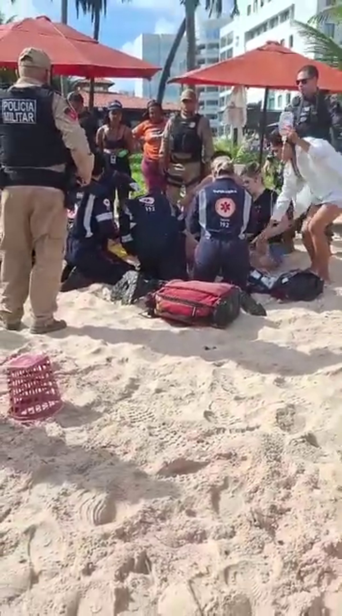 Homem é vítima de tentativa de assassinato em praia de Cabedelo