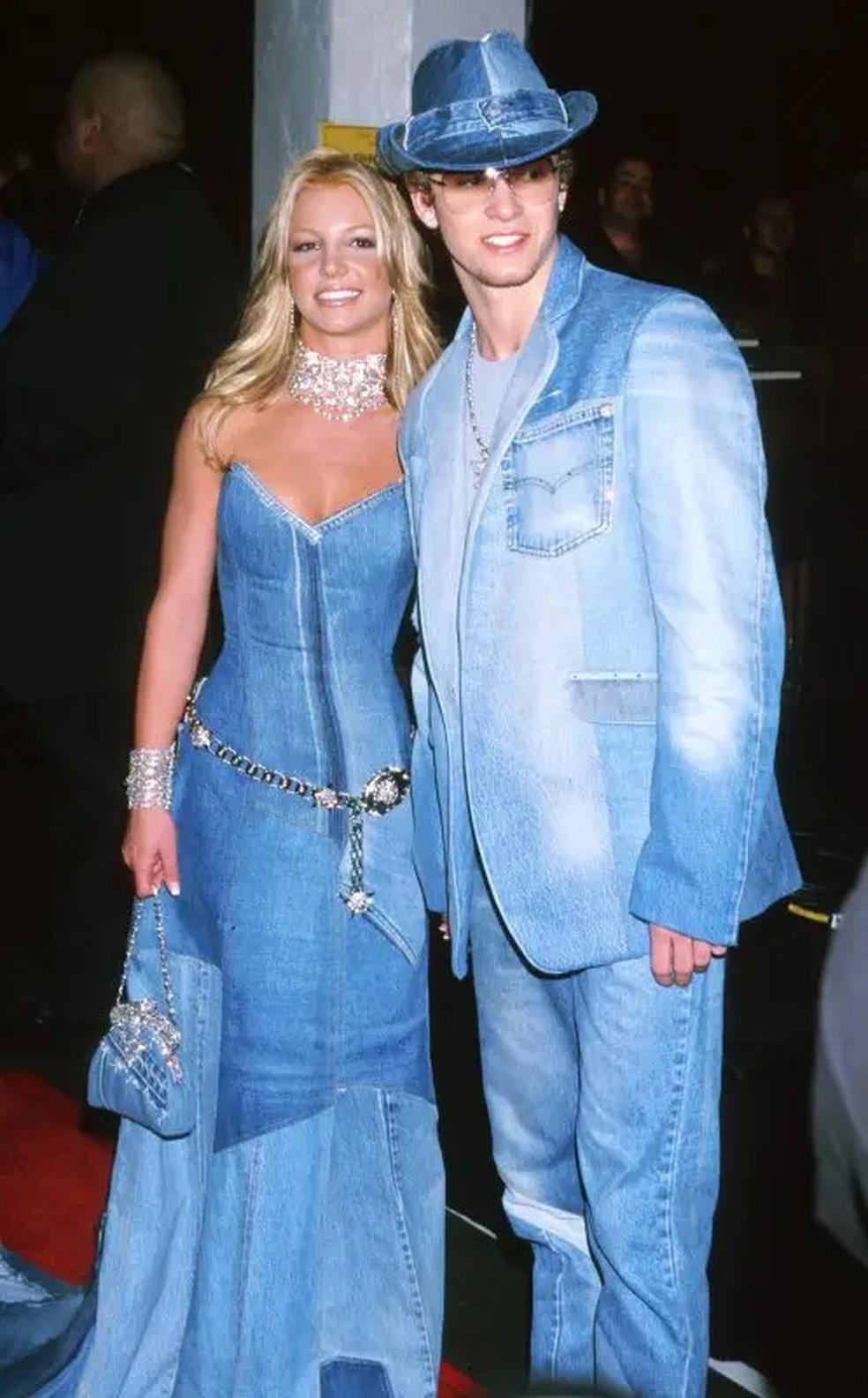 Britney Spears e Justin Timberlake no VMA de 2001 — Foto: Reprodução