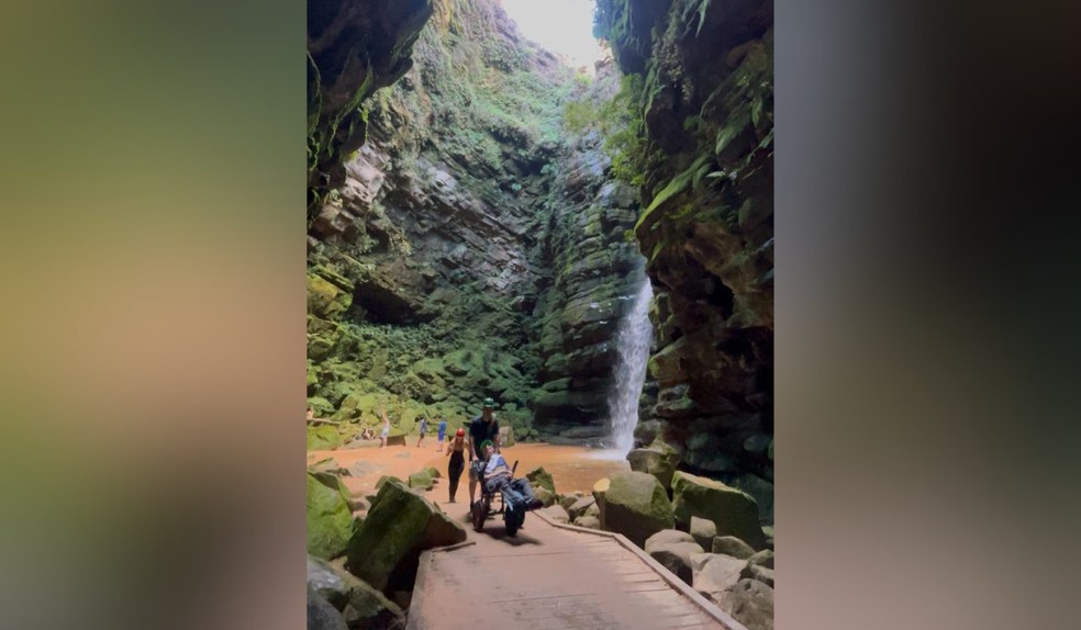 Luiz e seu pai José Fernandes fizeram a "última viagem" em março de 2026 — Foto: Luiz Augusto Fernandes/Arquivo Pessoal