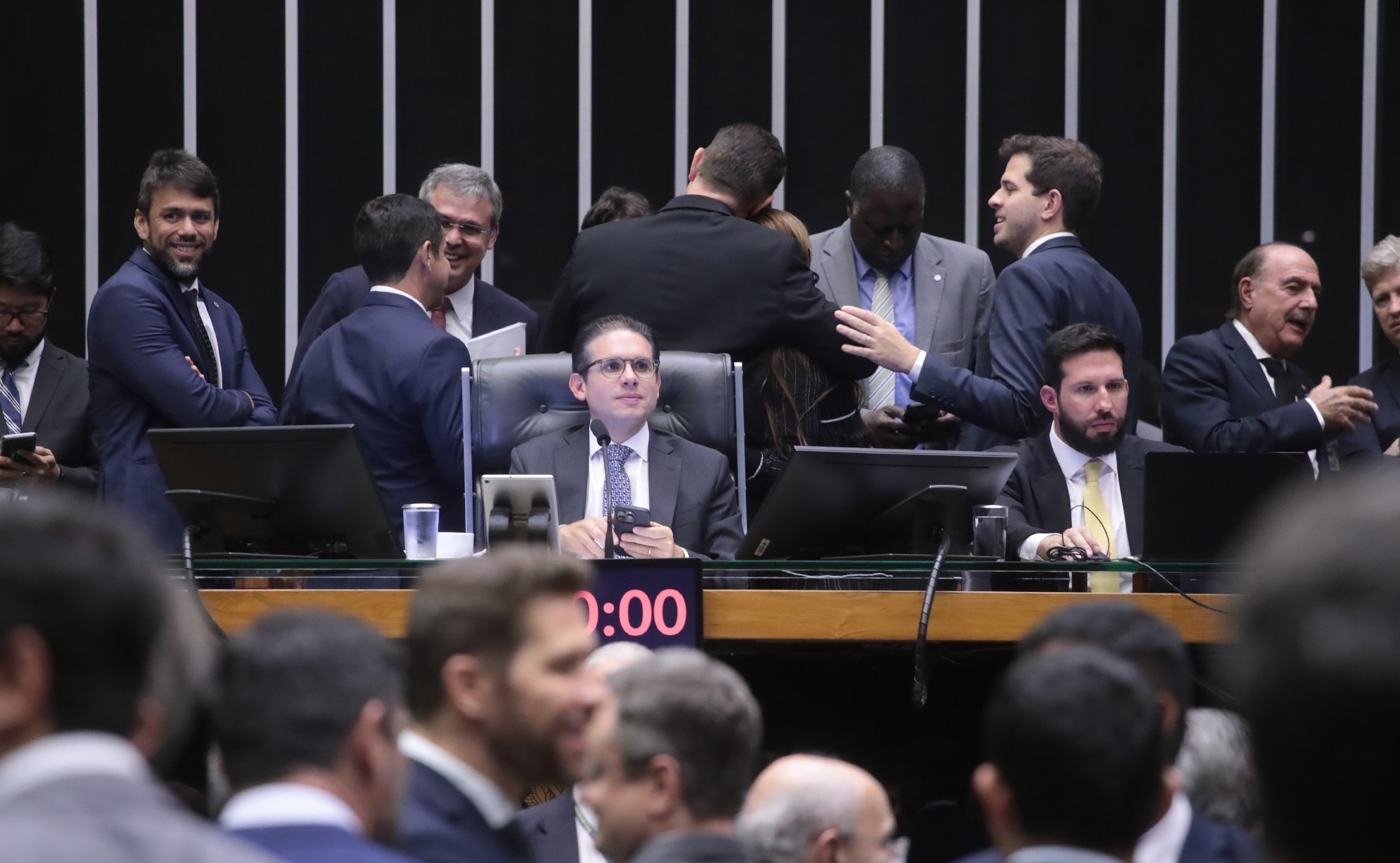 Em derrota para o governo, Câmara acelera votação para derrubar decreto do IOF