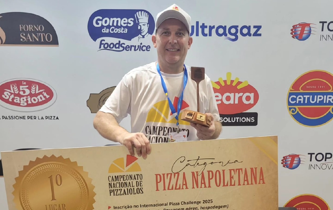 Pizzaiolo do interior de SP transporta massa para evento a 300 km e vence concurso de melhor pizza napolitana do Brasil
