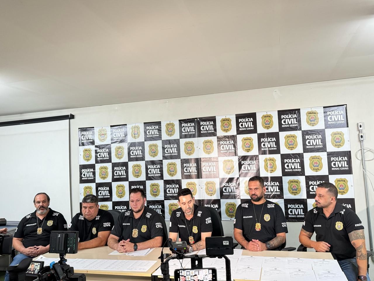 Idoso é preso suspeito de participar de grupo criminoso especializado em fraudes