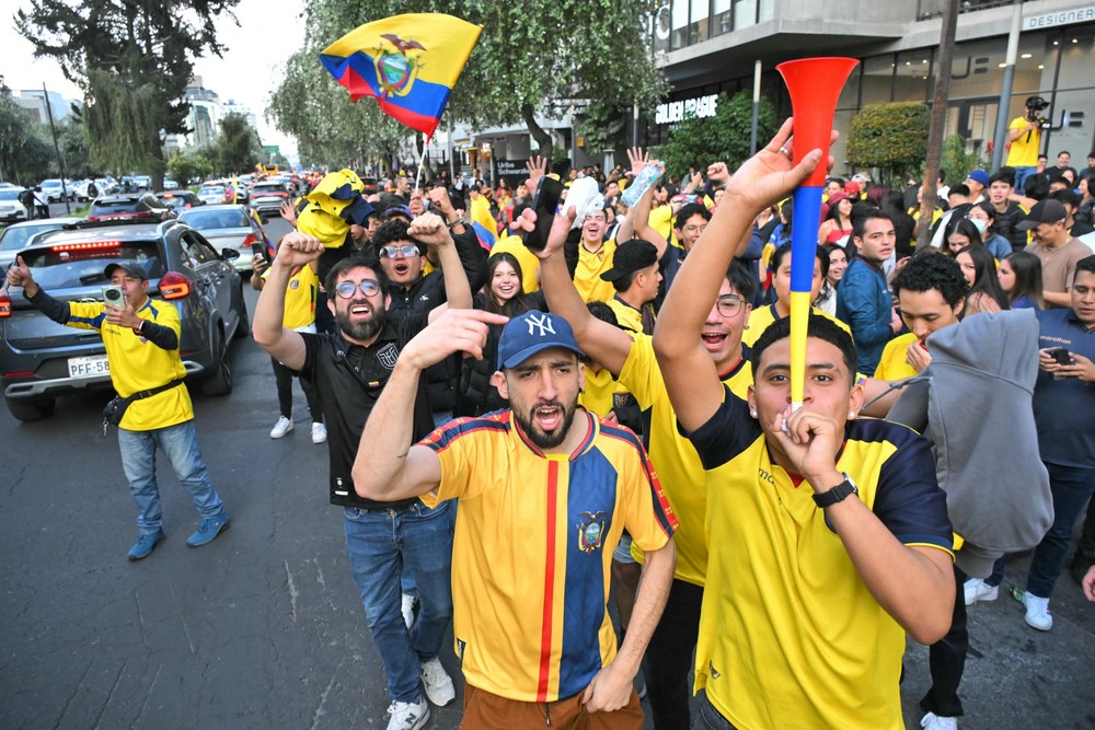 Presidente do Equador decreta feriado nacional após seleção garantir vaga na segunda fase da Copa