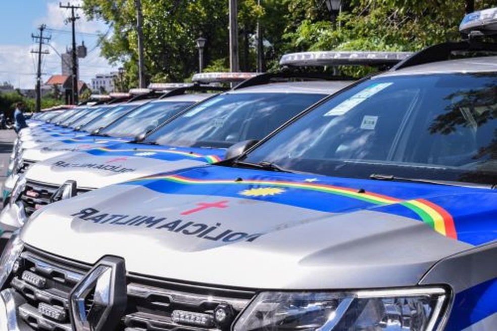 Viaturas da Polícia Militar de Pernambuco — Foto: Reprodução