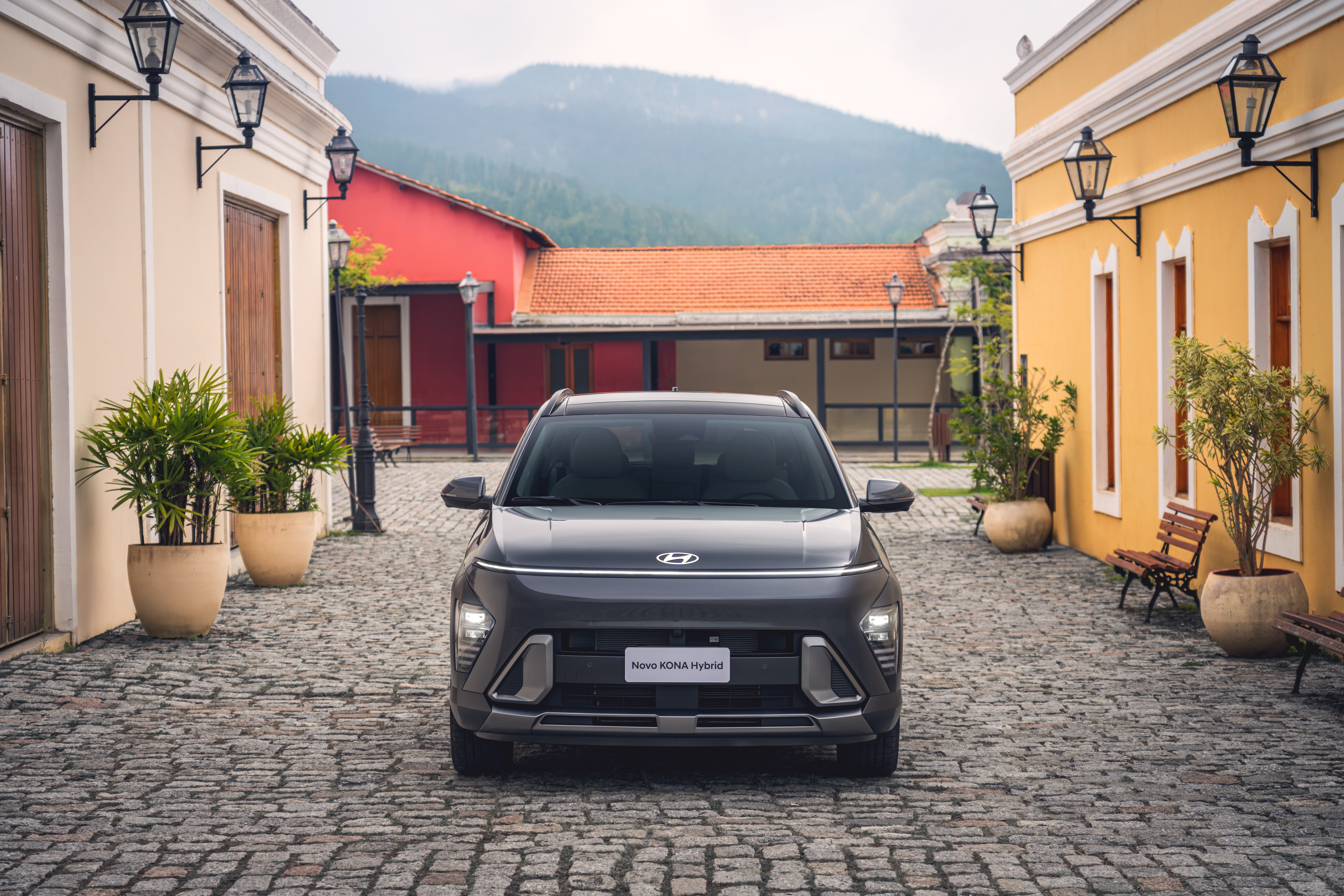 VÍDEO: Hyundai refez o visual do Kona Hybrid para dar um 'up' nas vendas. O design vira esse jogo? 