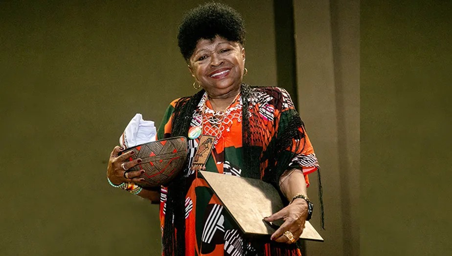 Auto do Círio 2026 homenageia Zélia Amador de Deus, idealizadora do cortejo e referência na luta antirracista