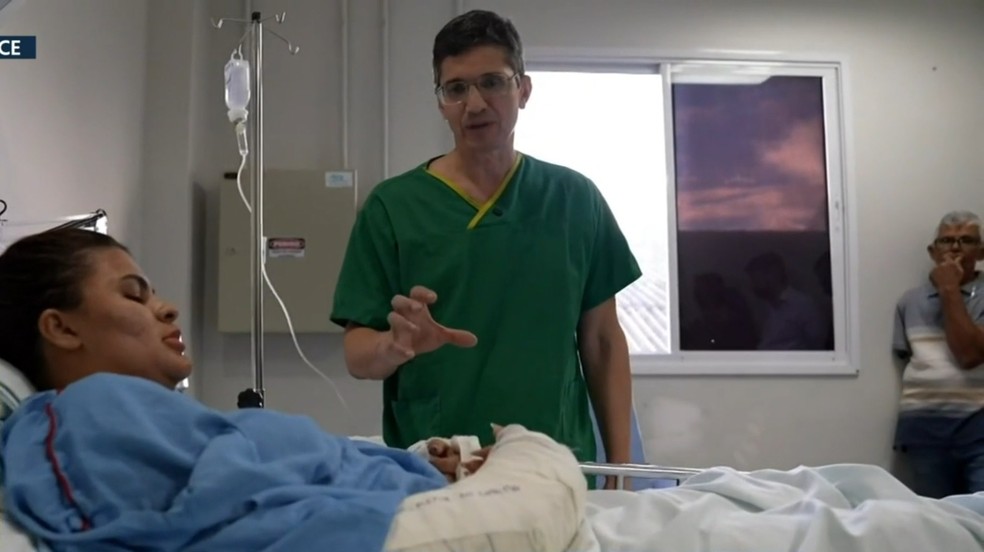 Ana Clara teve as mãos decepadas pelo cunhado em tentativa de feminicídio em Quixeramobim — Foto: TV Globo/Reprodução