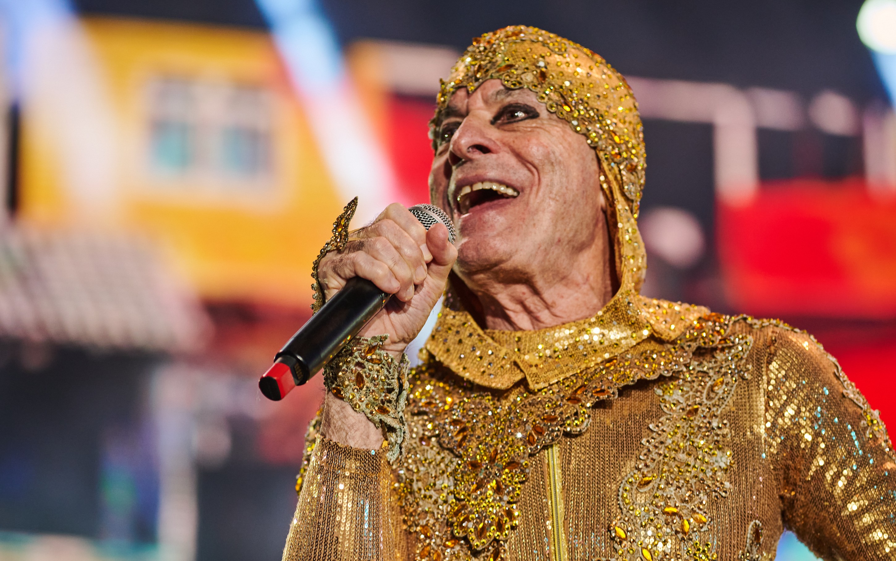 Ney Matogrosso, Sorriso Maroto, Maurício Manieri e Planta e Raiz são atrações do fim de semana na região; confira a agenda cultural