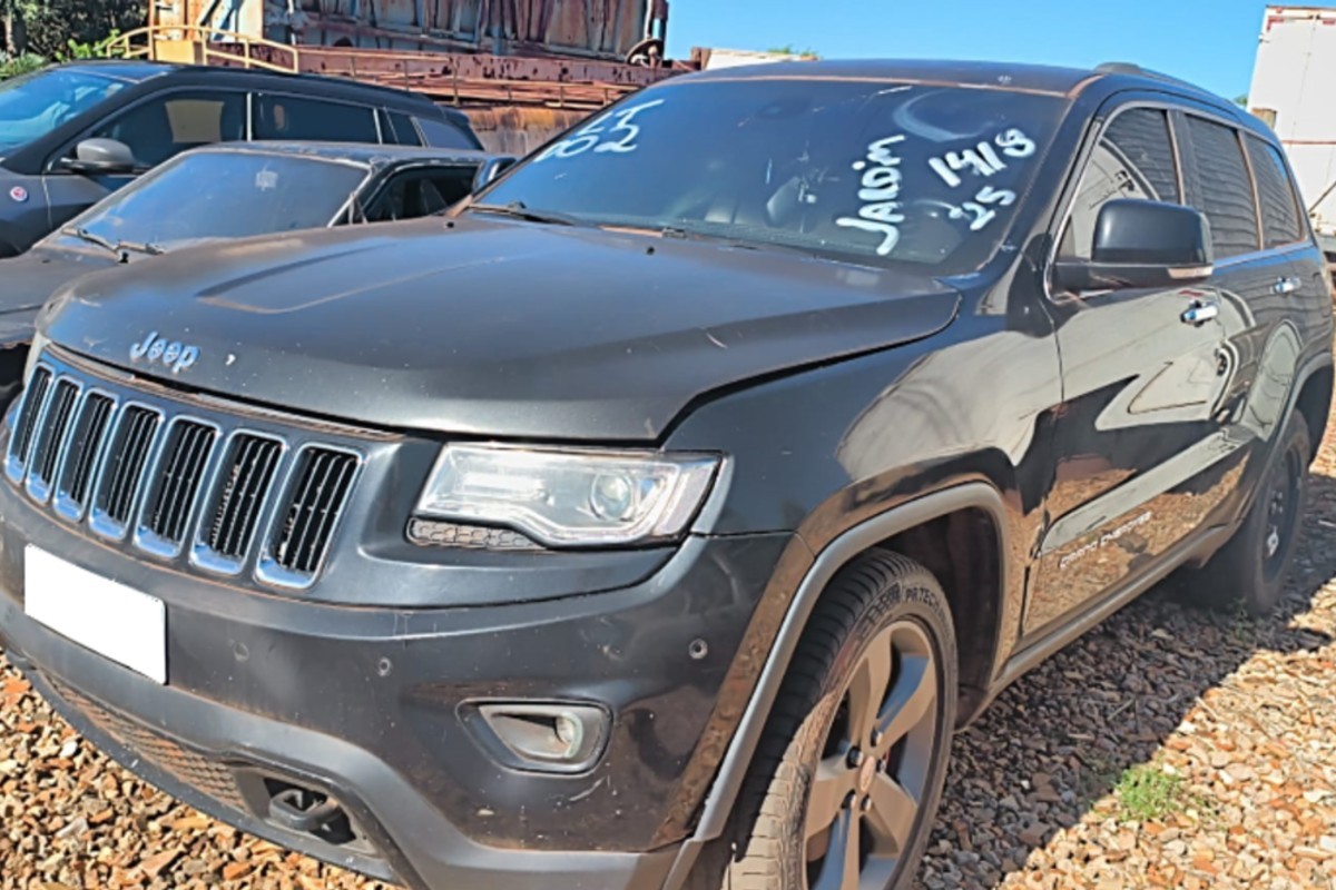 Caminhões, carros e sucatas: TJMS abre leilão online com lance a partir de R$ 7 mil