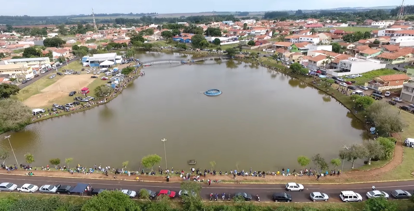 Tradicional torneio de pesca do interior de SP tem duas toneladas de peixe e fila de espera para inscrição