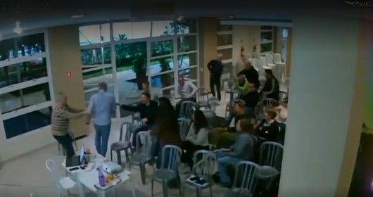 Médico legista saca arma durante reunião de condomínio no Campo Belo, Zona Sul de SP