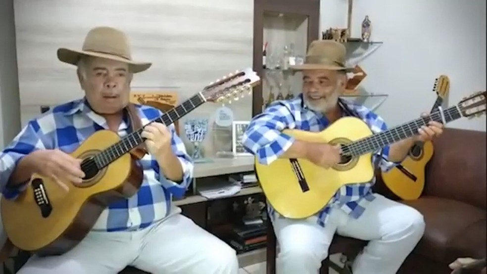 Zé Mulato e Cassiano em homenagem aos 60 anos de Brasília — Foto: Reprodução/Secretaria de Cultura e Economia Criativa (Secec) 