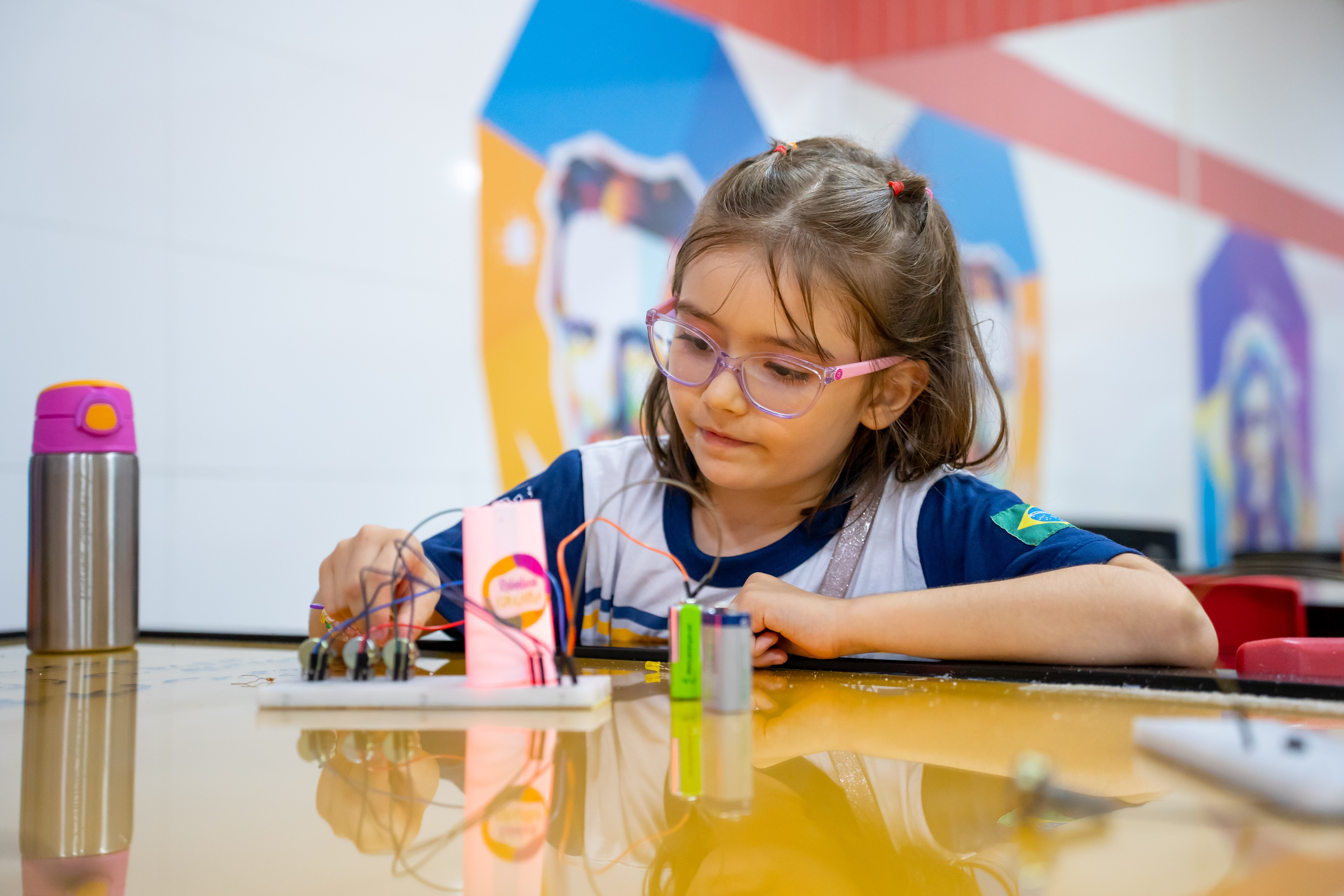 Conheça a TRON Robótica Educativa