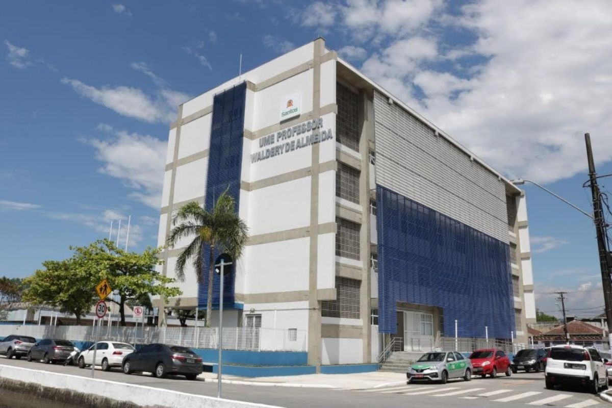 Santos abre matrícula para quase 30 mil vagas em escolas municipais em 2026; veja o cronograma