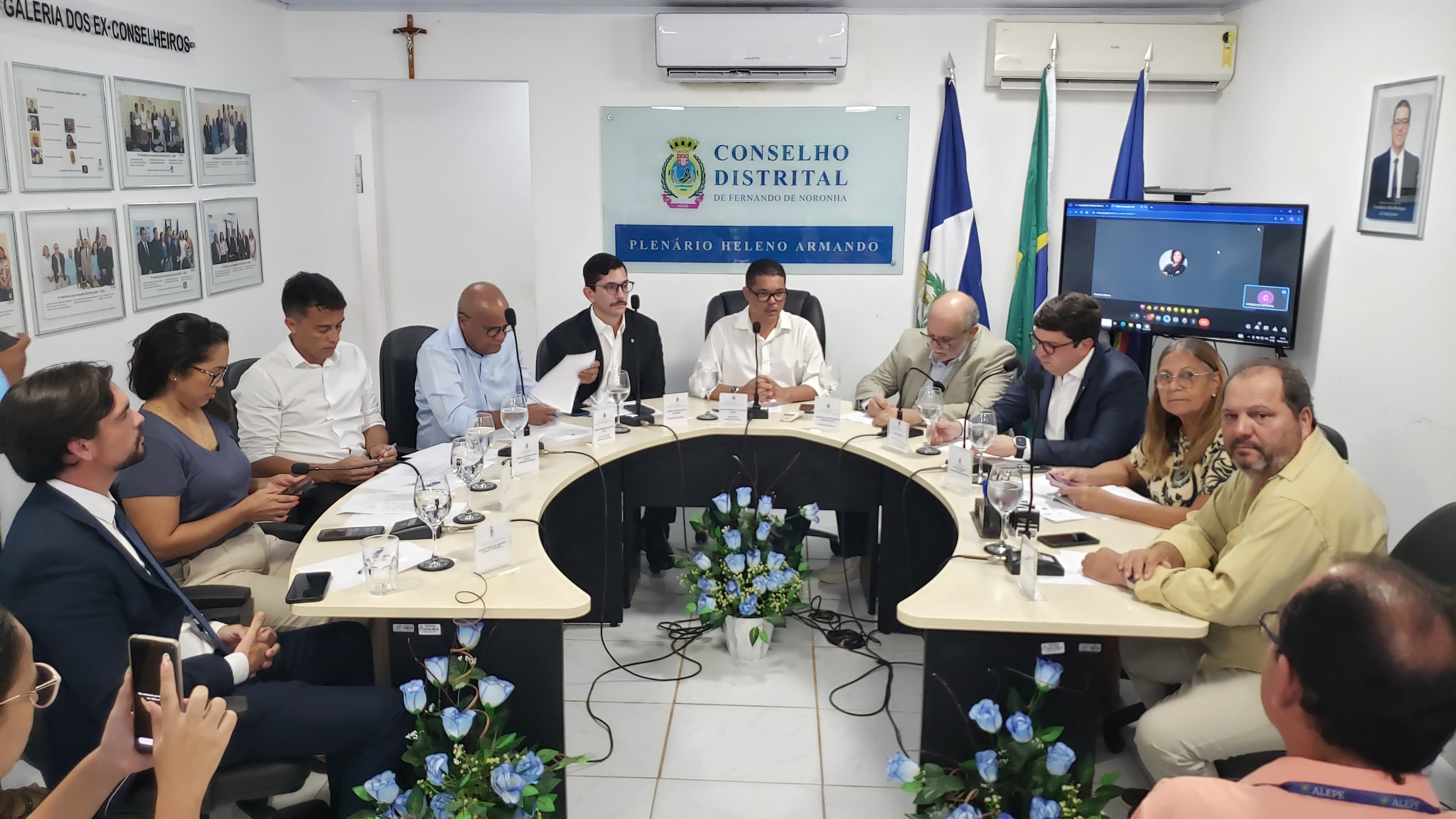 Conselho Distrital discute projeto de eleição direta para cargo de administrador de Fernando de Noronha; saiba como foi audiência pública