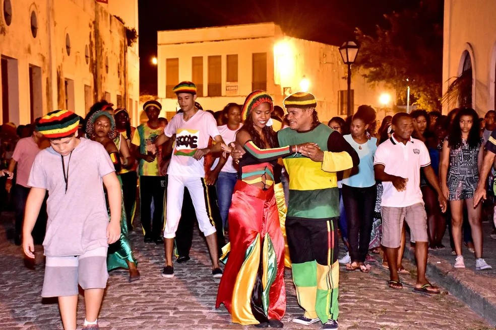 Jamaica Brasileira: a jornada do reggae em São Luís e a importância do gênero para a formação identitária da capital