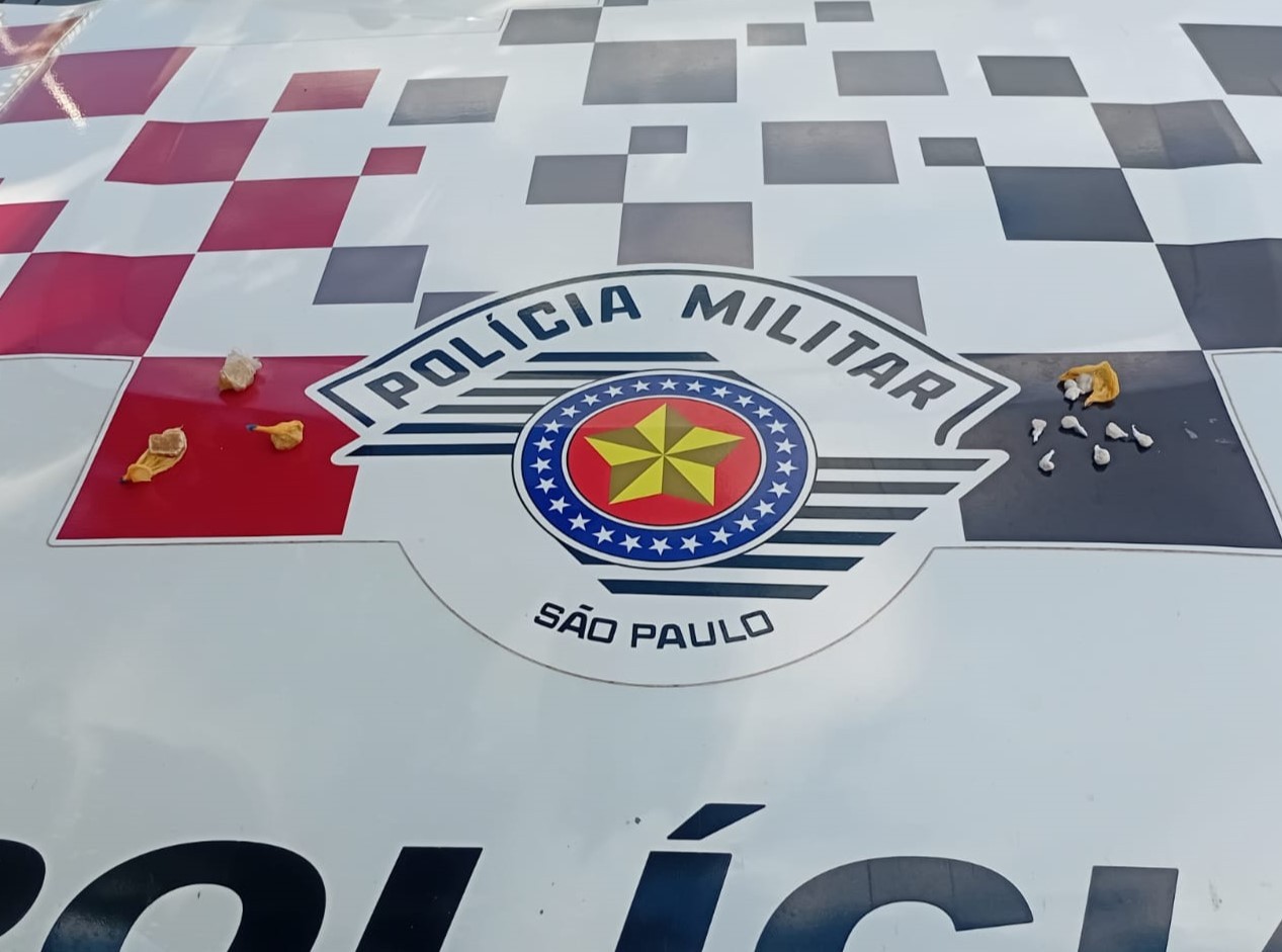Suspeito assalta homem no Parque do Povo e usa dinheiro da vítima para comprar droga em Osvaldo Cruz