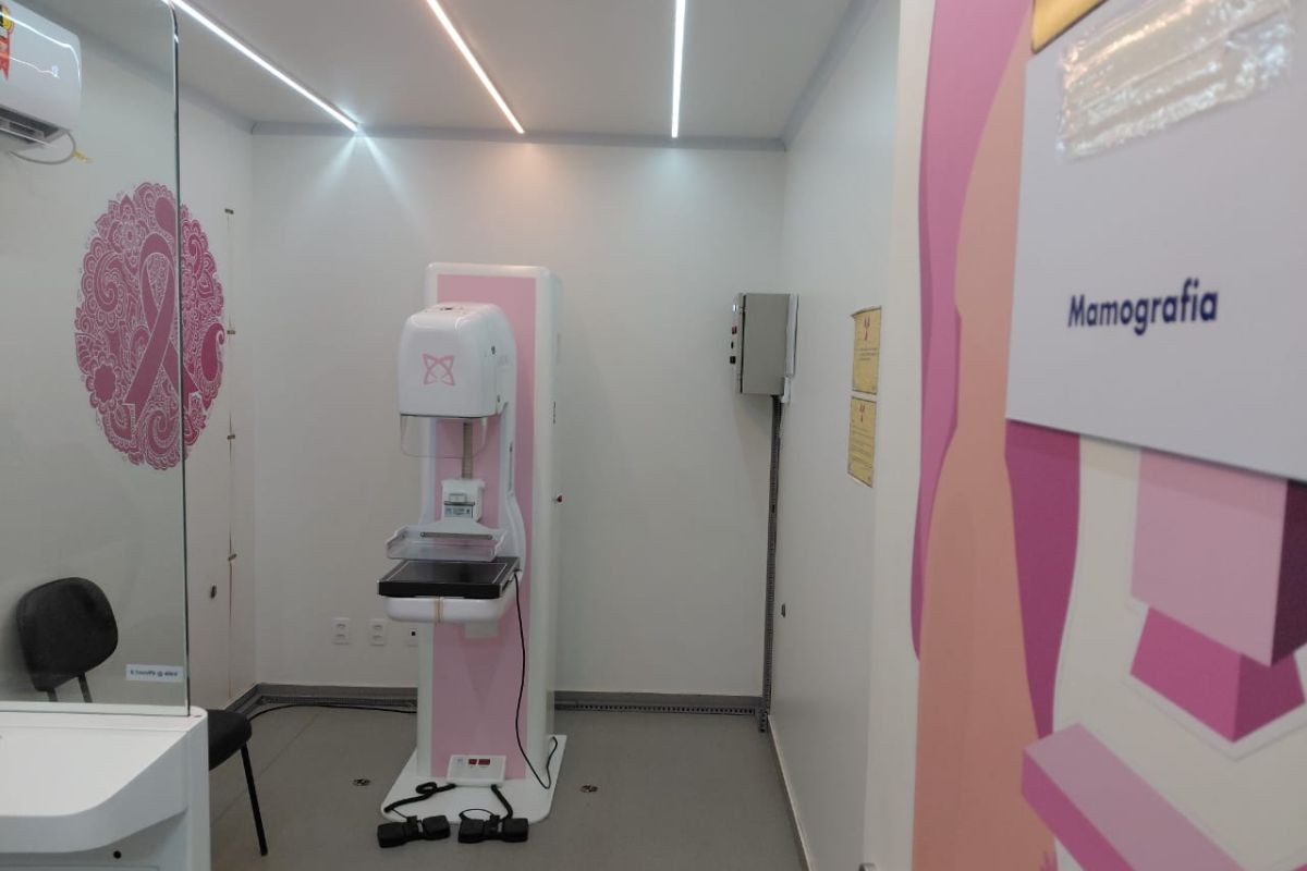 Corumbá recebe carreta da saúde para diagnóstico precoce de câncer de mama e colo do útero