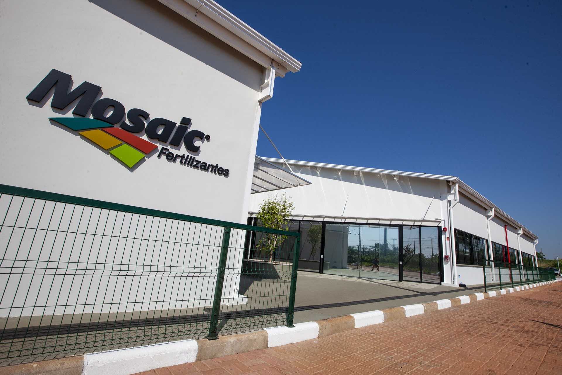Guerra no Irã: empresa de fertilizante Mosaic reduz produção no Brasil por falta de enxofre