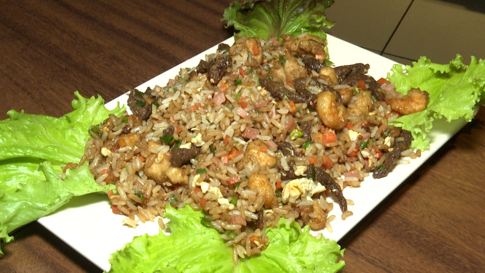 Arroz 'Chop Suey': aprenda a receita no Chef JPB