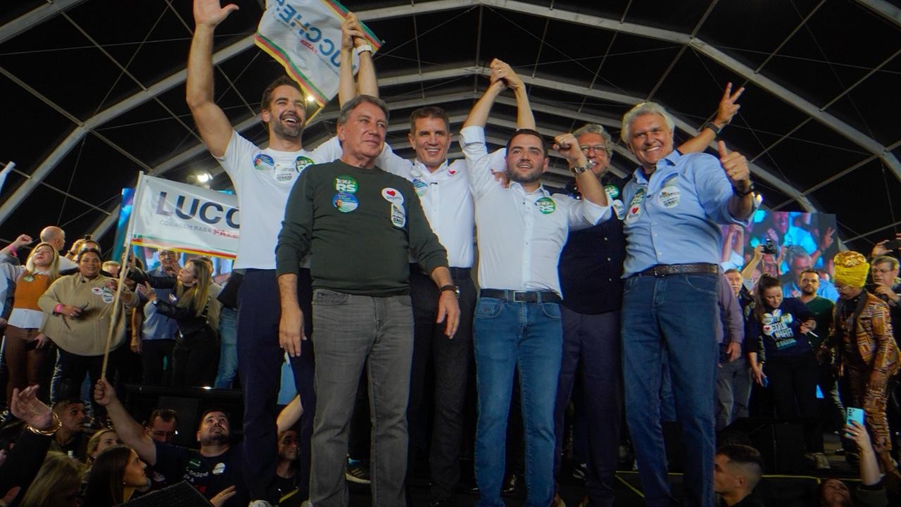 Caiado participa de lançamento da pré-candidatura de Gabriel Souza ao governo