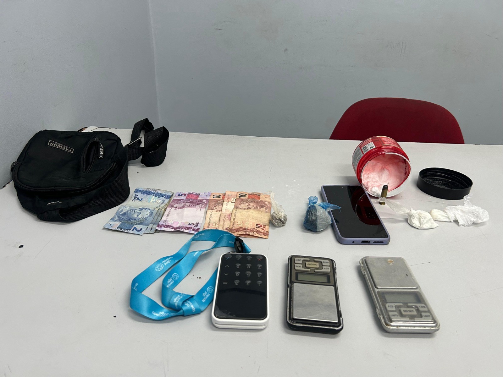 Procurado por crimes como homicídio e tráfico de drogas é preso em Manaus