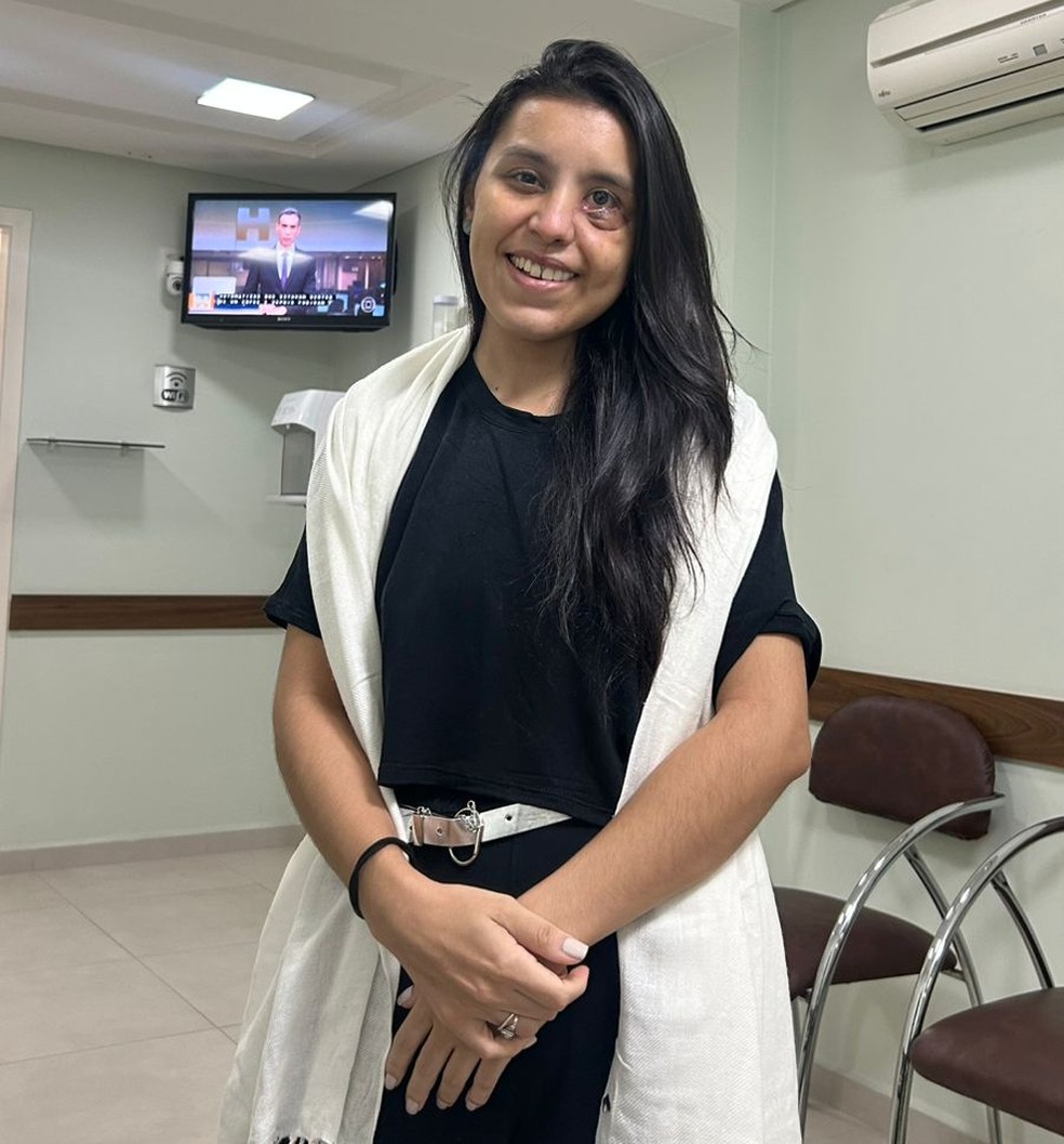 Médicos retiraram maxilar esquerdo, parte do septo nasal, osso do assoalho da órbita, sete dentes e metade do palato. — Foto: Arquivo Pessoal