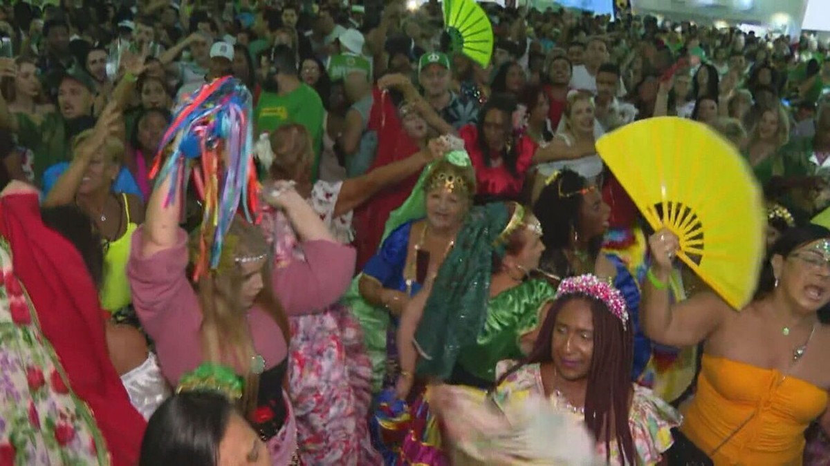 Carnaval terá uma imensidade de jogos na TV no fim de semana, veja destaques