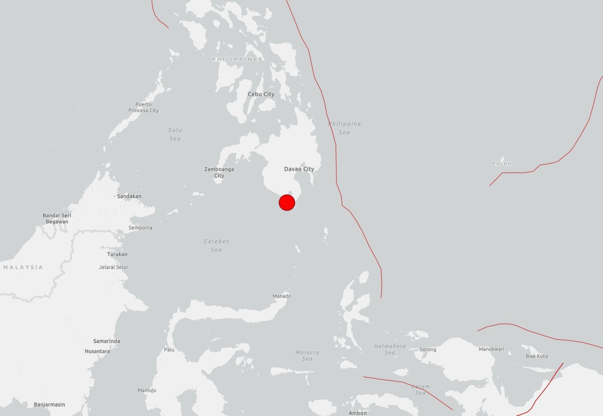 Terremoto de magnitude 8,2 atinge ilha das Filipinas; alerta