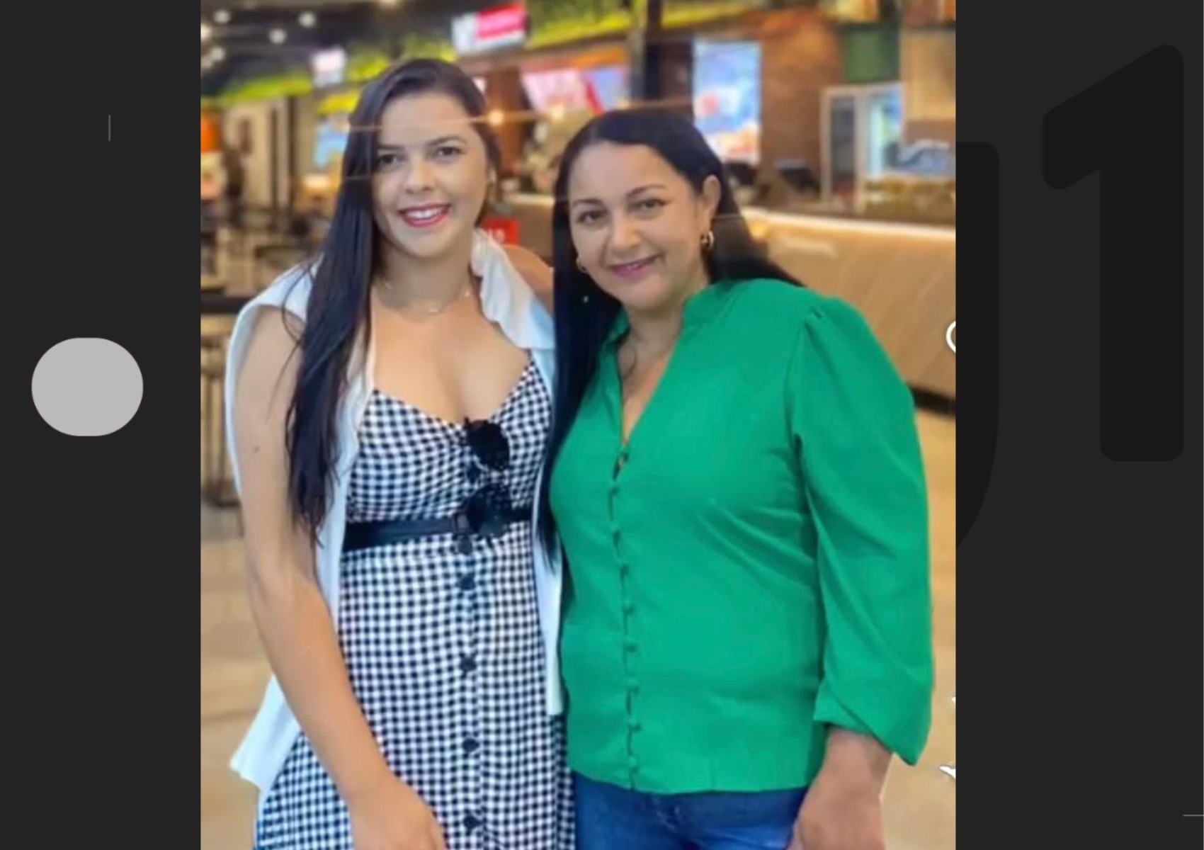 Mãe e filha que morreram em acidente com ônibus no Agreste de Pernambuco são sepultadas na BA