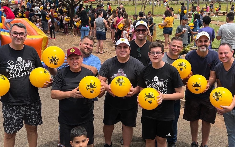 Grupo de 269 pessoas faz bolão da Mega da Virada com mais de 500 jogos