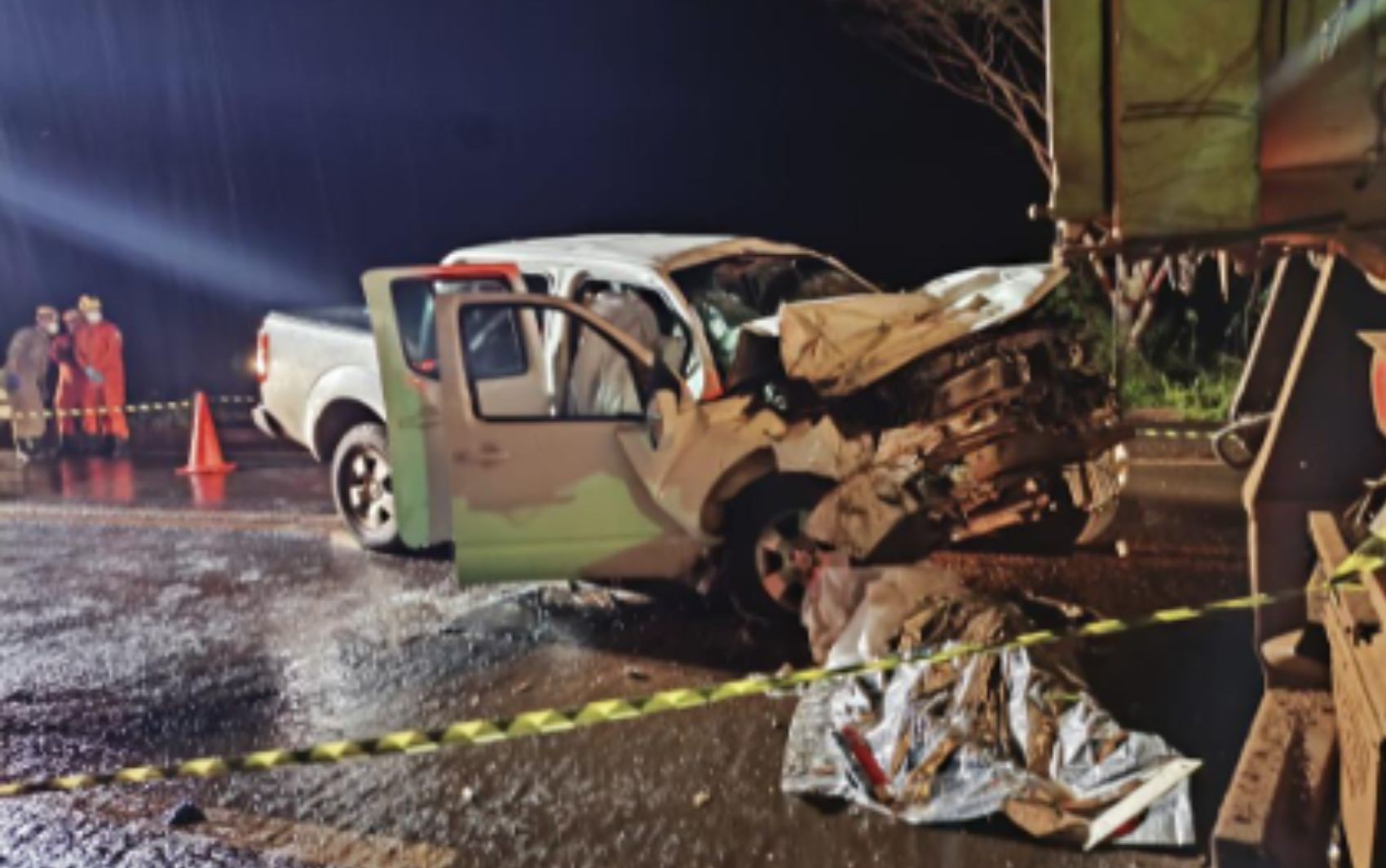 Quatro pessoas da mesma família morrem em acidente na GO-164