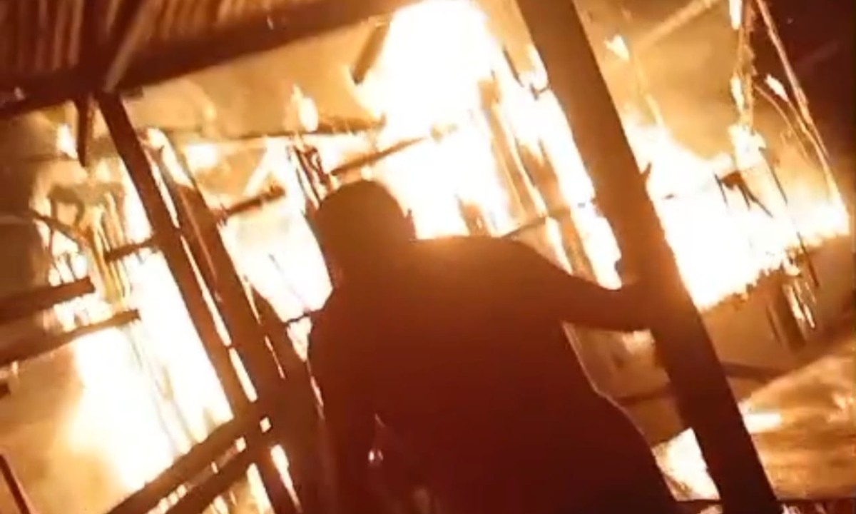 Incêndio destrói casa no interior do Amazonas