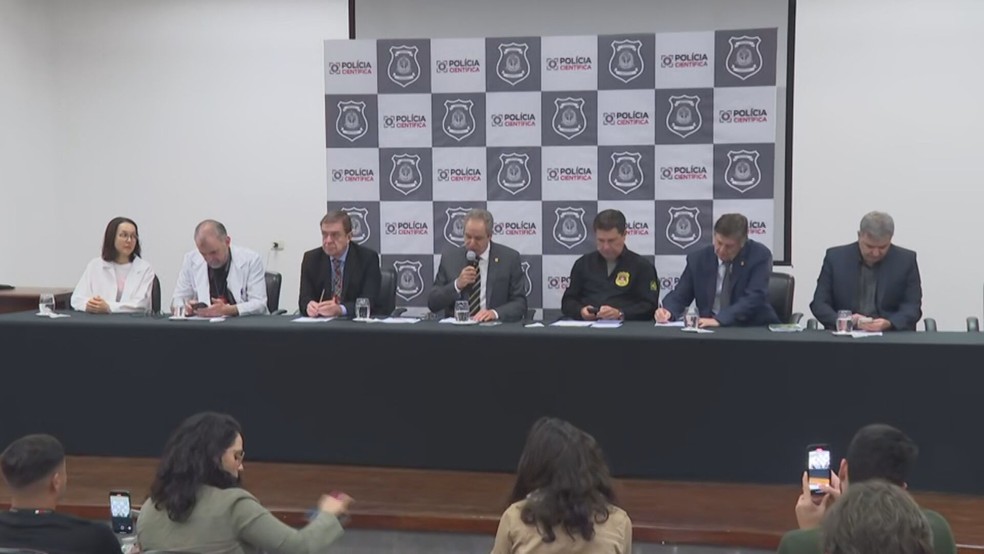 Coletiva na sede da Polícia Técnico-Científica anuncia conclusão da identificação das 62 vítimas do avião que caiu em Vinhedo — Foto: Reprodução/TV Globo