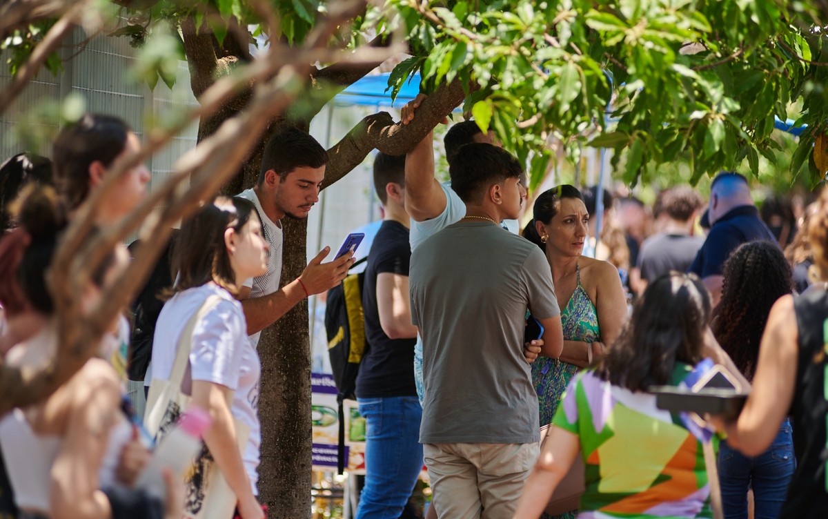 Fuvest 2024 : les candidats de Ribeirão Preto, SP, font le plein d’eau pour résister à la chaleur avant l’épreuve |  Ribeirão Preto et Franca