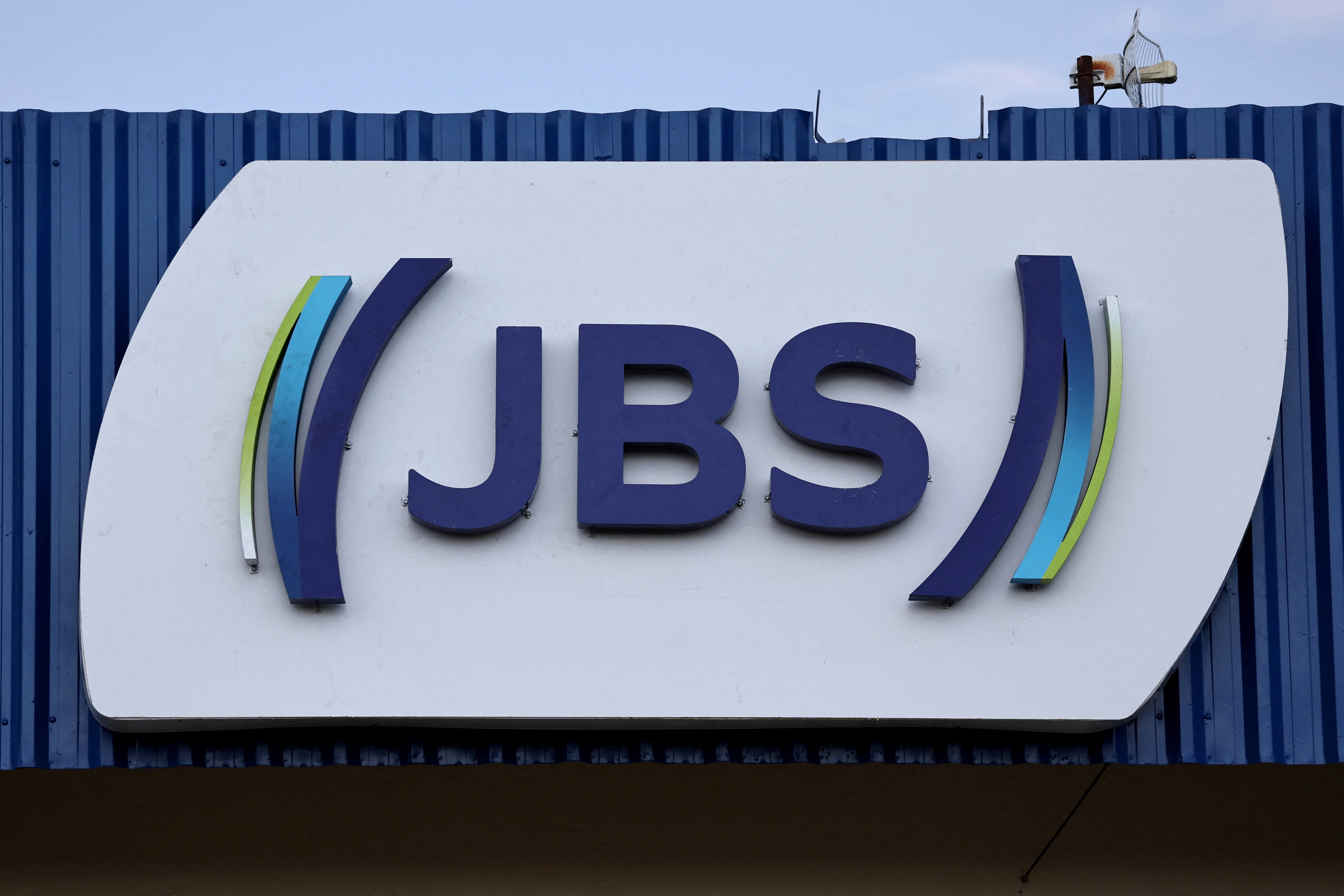 JBS fechará fábrica de carne bovina na Califórnia