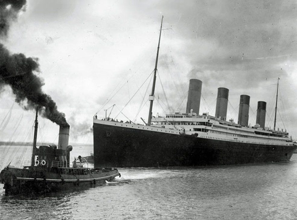 Foto liberada no dia 4 de abril mostra a saída do navio Titanic, em 10 de abril de 1912  — Foto: AFP/Southampton City Council