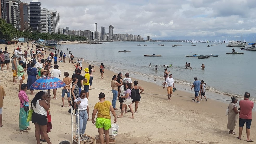 Praia do Mucuripe, em Fortaleza. — Foto: Arnaldo Araújo/TVM