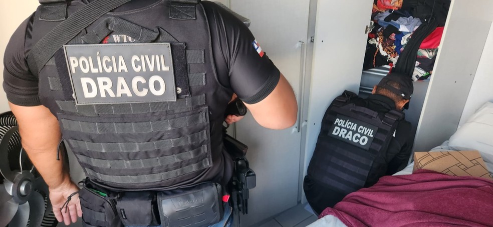 As determinações judiciais foram cumpridas nos municípios em Salvador e nas cidades de Simões Filho e Camaçari, na região metropolitana. — Foto: Divulgação/Polícia Civil