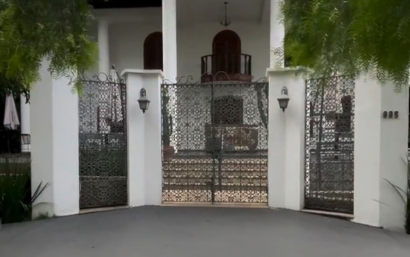 Casarão luxuoso na Avenida Ricardo Paranhos será demolido para construção de prédio