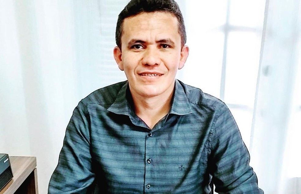 Antônio Roberto de Araújo Souza - Secretário de Educação — Foto: Divulgação