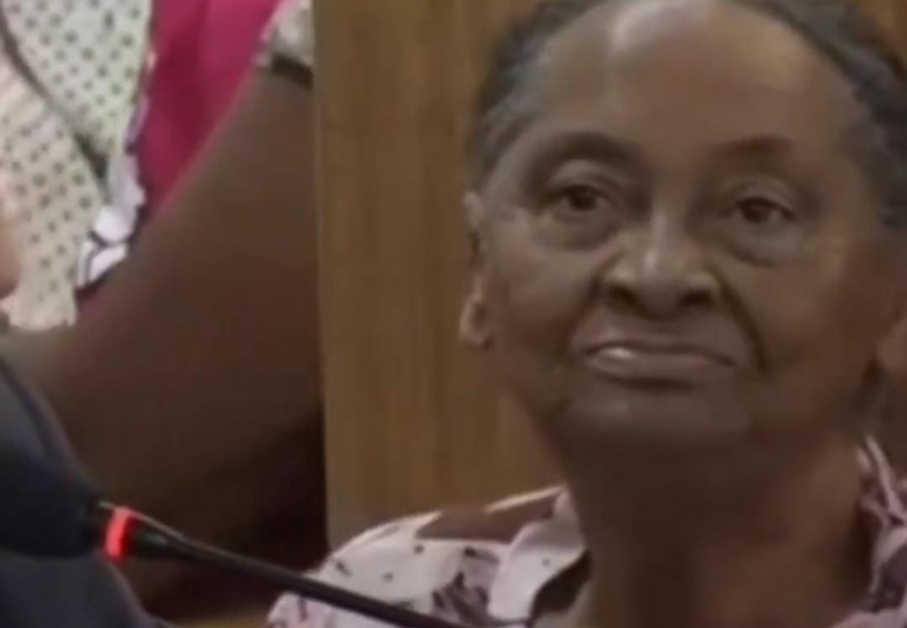 Mulher reage com surpresa ao se ver na TV durante sessão no Tocantins e vídeo viraliza; assista