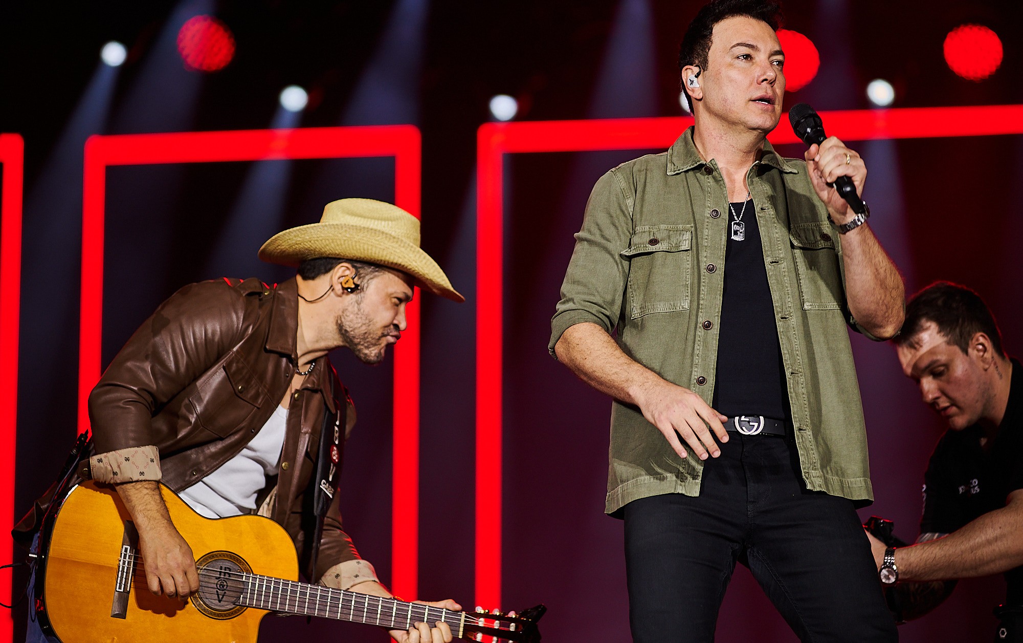 ‘Natal EmCantos’ em Bauru tem show gratuito de João Bosco e Vinícius; confira a programação