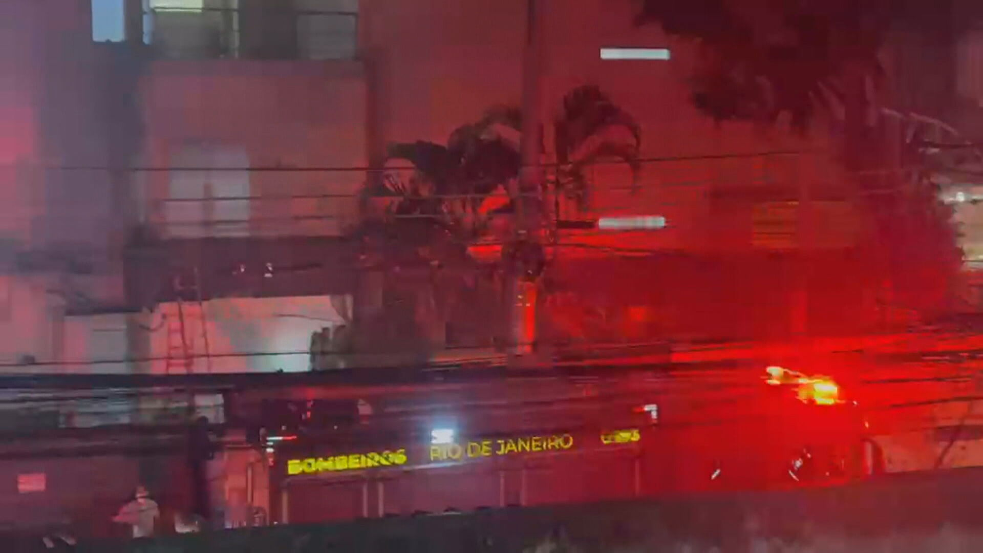 Princípio de incêndio atinge Hospital Samaritano, em Botafogo, e pacientes precisam ser retirados às pressas