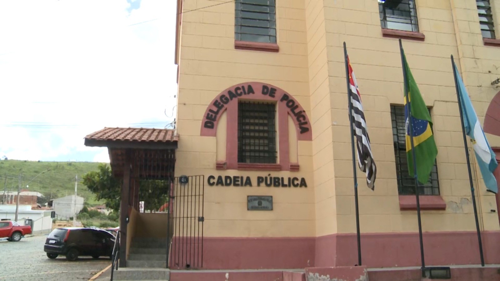 Presa consegue escapar de cadeia pública de Piracaia após tentativa de fuga de detento